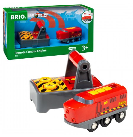 BRIO 33213 Red Remote Controlled Locomotive p4